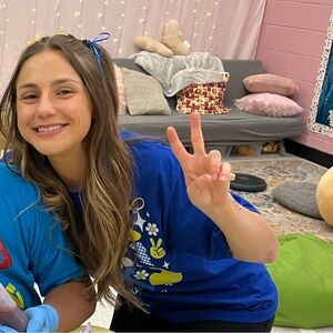 Meet your Posher, Emily